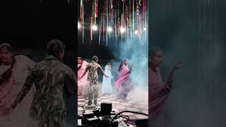 #dancefloorvibes 💥🔥 #ridhi #sidhi #floor