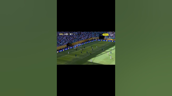 Arda Güler’in topu direkten dönüyor..