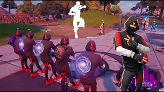 7 Ikonik Skins Perfect Timing Exclusive Scenario Emote In Party Royale