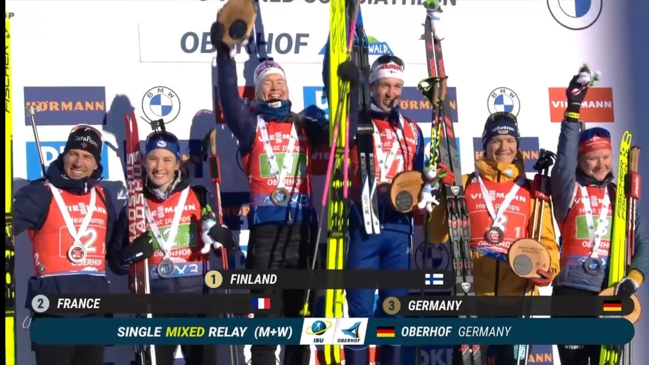 Tero Seppälä ja Suvi Minkkinen voittavat ampumahiihdon parisekaviestin Oberhofissa 12.1.2025