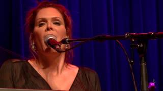 Beth Hart - Jazz Man (eTown webisode #1138)