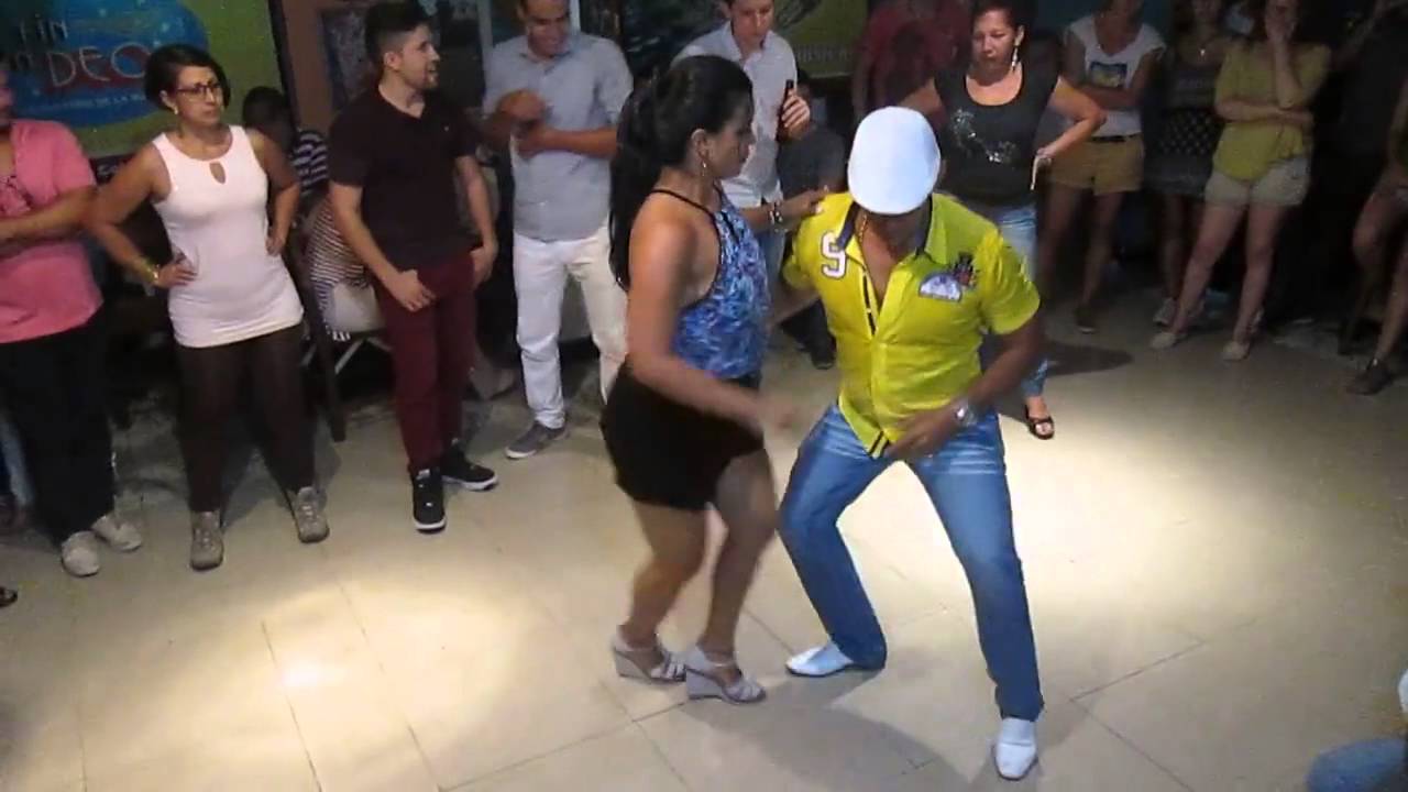 LA DESCARGA FINAL CON LOS BAILADORES EN TINTINDEO LA DESCARGA FINAL CON LOS BAILADORES EN TINTINDEO #1