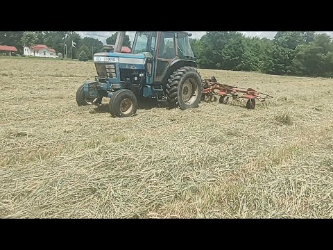 Hay is drying fast. Bailing sooner than planned 