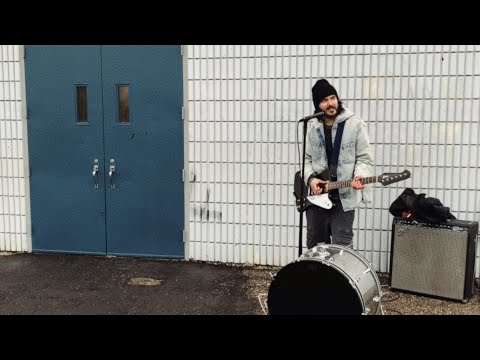 Reignwolf - Cabin Fever - Neighborhoods Thrash N Dash