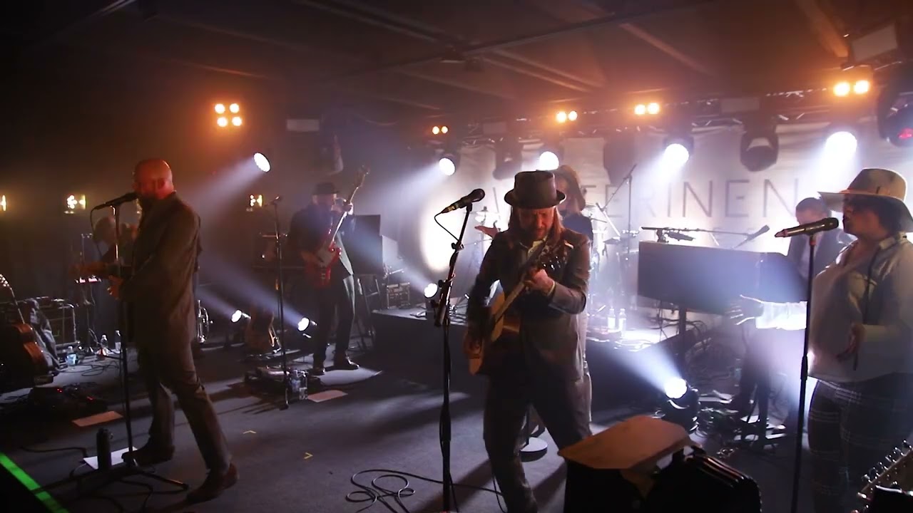 Vesterinen Yhtyeineen - Ei Se rakkaudesta mitään tiedä - Sawohouse Underground 23/4/22