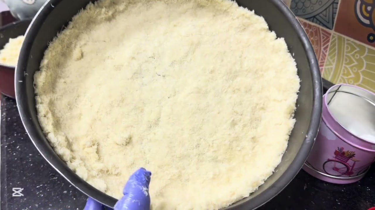 انا ولارين في المطبخ بنعمل احلي صينيه كنافه بالكريمه خطيررره لازم تجربوها #اكسبلور #اكلتك #ترند 