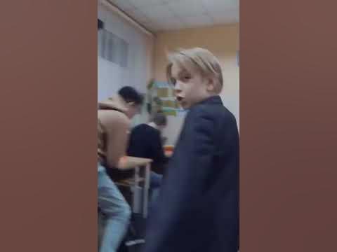 Девочка поставила хулигана на место! 😱 #shorts #школа #школьник # ...