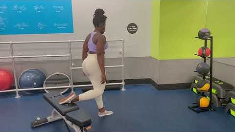 Eccentric Bulgarian Split Squat Gym