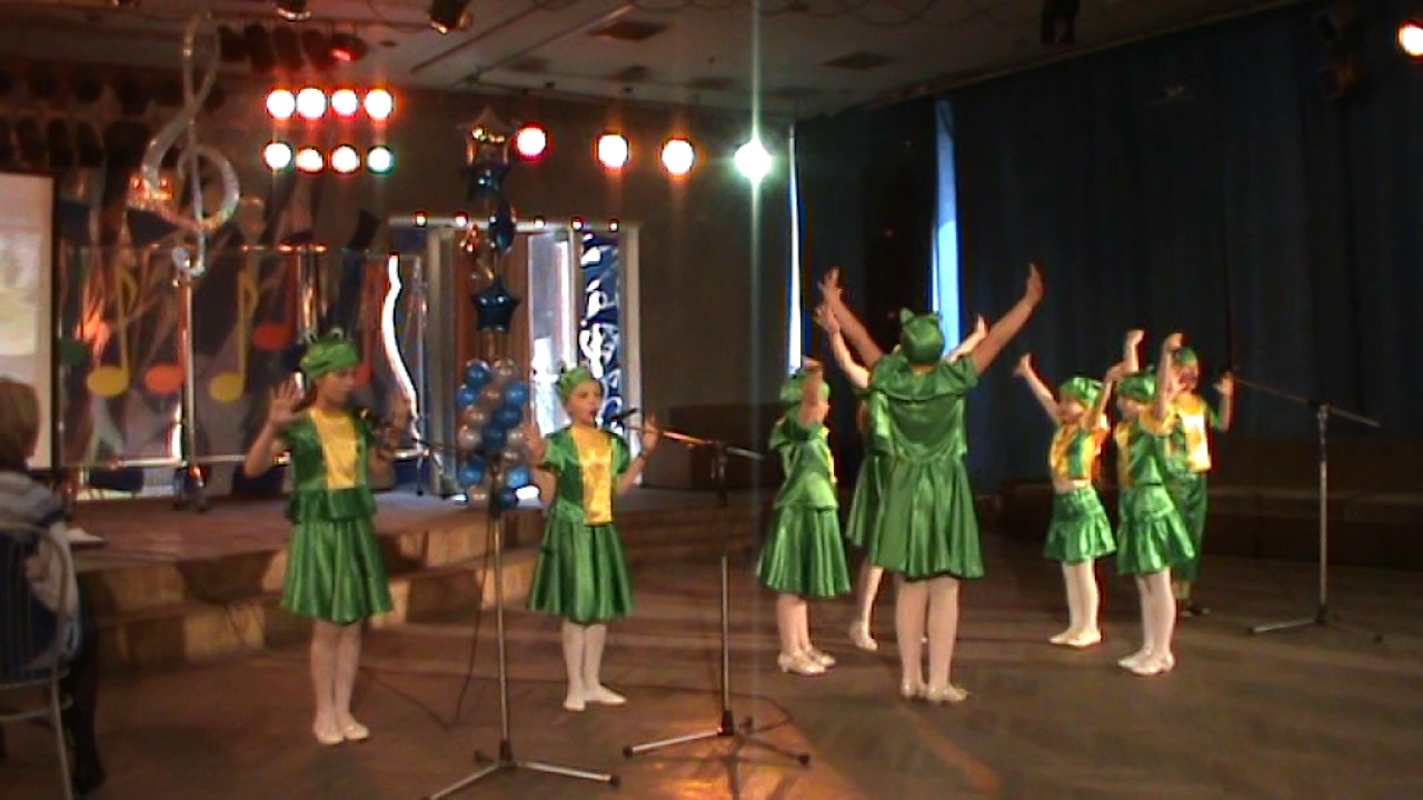 Песня пять ленивых лягушат. Песня ленивой лягушки. Танцы для маленьких детей на утренник. Пять ленивых лягушат. Песня пять ленивых.