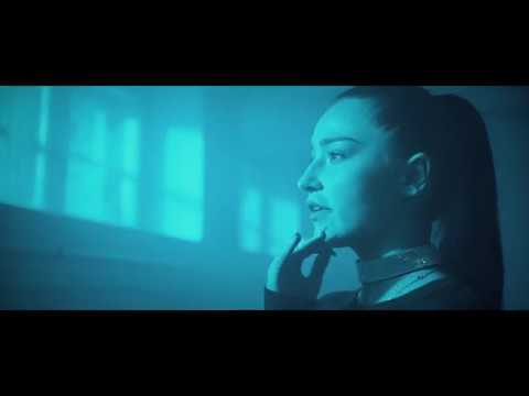 Nevenincs x Karola - Mélyvíz (Official Music Video)