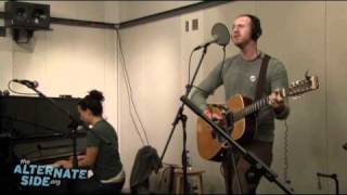 Lost in the Trees - &quot;We Burn the Leaves&quot; (Live at WFUV)