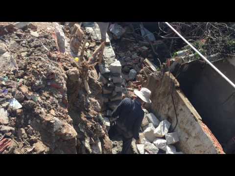 Video: Làm cách nào để xây tường chắn bằng đá chồng khô?