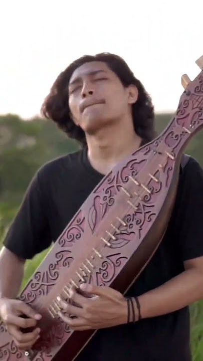 Keane - Somewhere Only We Know (Sape' Cover by Alif Fakod) #somewhereonlyweknow #keane #kalimantan