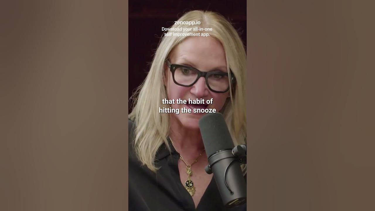 The dangers of the snooze button - Mel Robbins #shorts #sleep #productivity