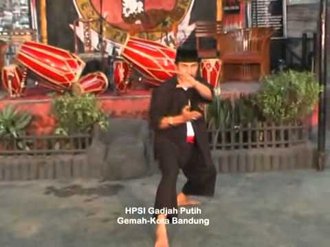 Jurus Pencak Silat Sesepuh  Gadjah Putih Gemah