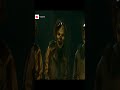قصة رعب مهرج قاتل يطارد شل ة مراهقين في حقل الذرة ملخص فيلم Clown In A Cornfield قصة رعب مهرج قاتل يطارد شل ة مراهقين في حقل الذرة ملخص فيلم Clown In A Cornfield