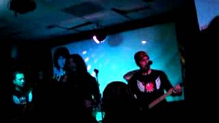 Hot Cherie - Glam Heart