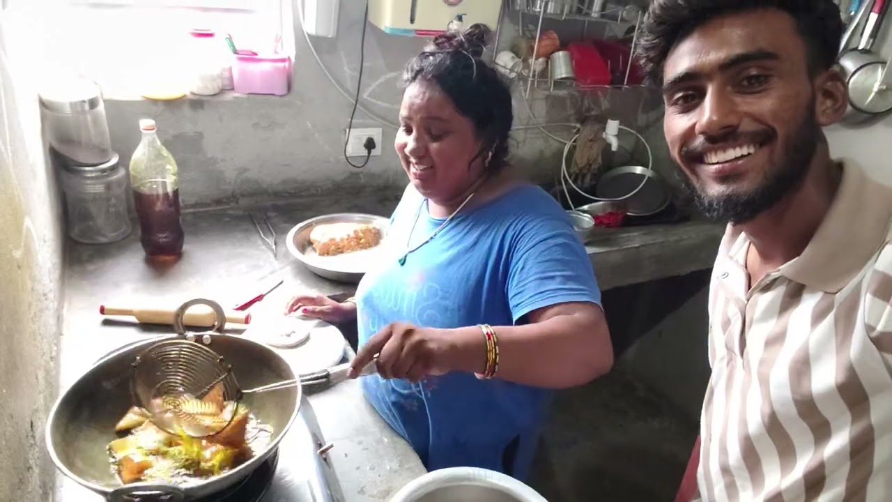 Kirna bathinda😋😋mathiya..khalo😋😋friends😋ajo..fer,🙂bathinde