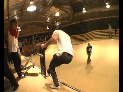 Hemley and Friends at the Globe Mini
