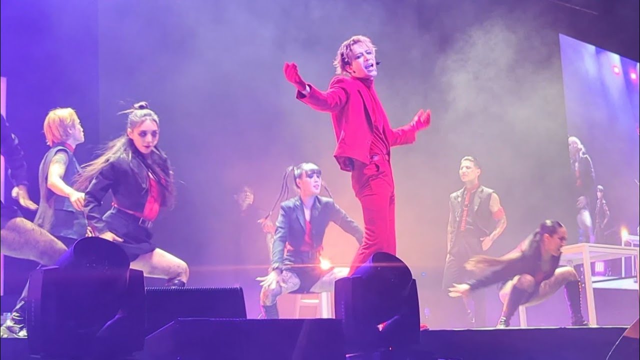Jackson Wang LMLY [Magic Man Tour in Toronto] (Front Row 4k) YouTube