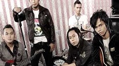 KAULAH TAKDIRKU - NAFF - Durasi: 3:31. KAULAH TAKDIRKU - NAFF - Durasi: 3:31.