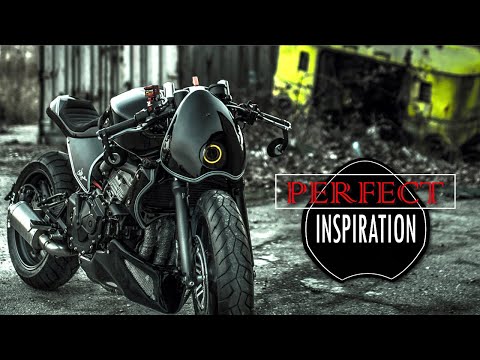 Cafe Racer (Honda Hornet by Bull Moto Custom)