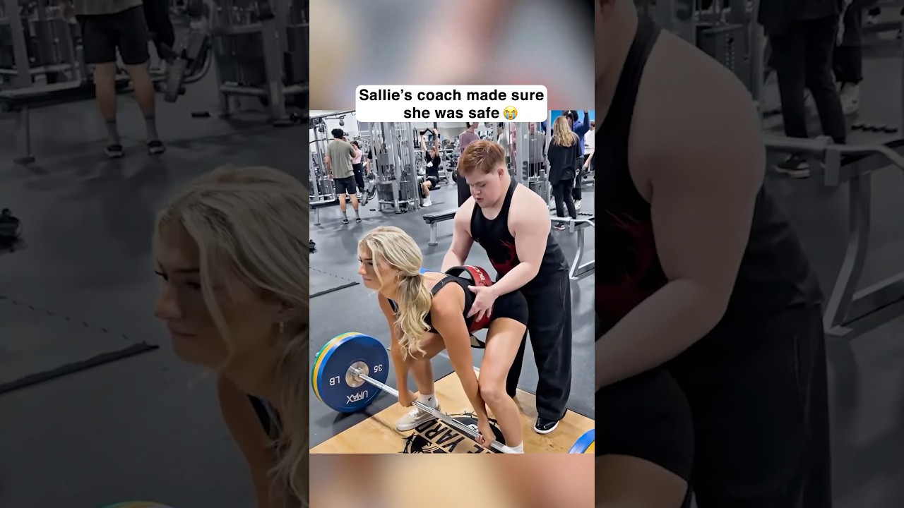 My coach spotting me!!💪🏼😆 @L@LeiiTheGoat#salliegrace #gym #fitness #workout #fit