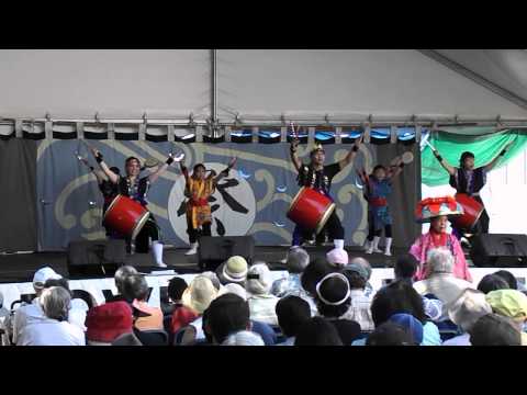 かりゆしの夜 / Kariyushinoyoru, 2014 Powell Street Festival