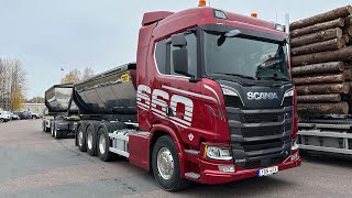 I test drive this 2022 Scania R660 V8