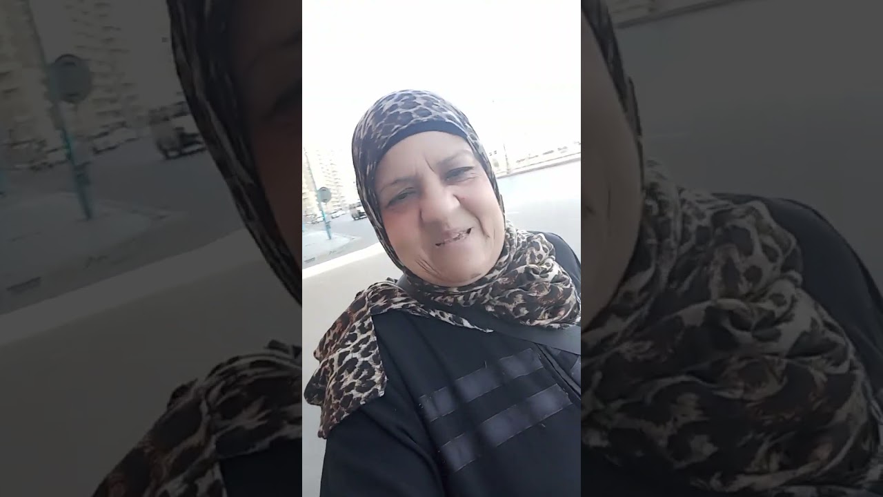 احلا كلام مع ماما مني علا كورنيش اسكندريه 