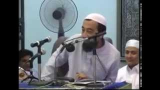 Ustaz Azhar Idrus (Lawak) - Tok Imam Terkena Tahi Cicak Kena Sepak