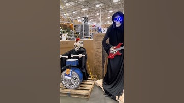 Skeletons singing I love Halloween