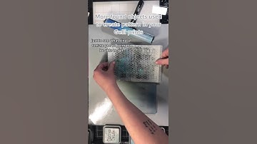 Inexpensive way to add pattern to Gelli prints #shorts #gelliplate #distress