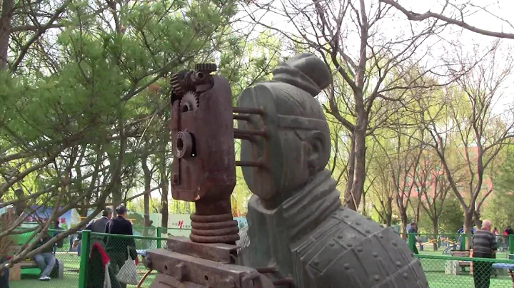 Shi Xiangdong, Marching, Proceeding, International...