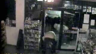 ATM gone in 36 seconds [raw surveillance video]
