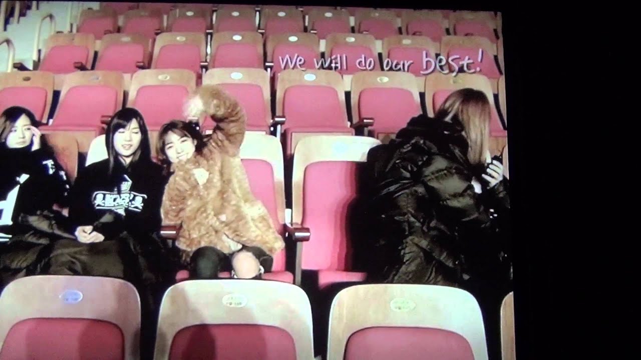 Fancam - 150322 Apink Singapore Pink Paradise - Apink's Rehearsal Video