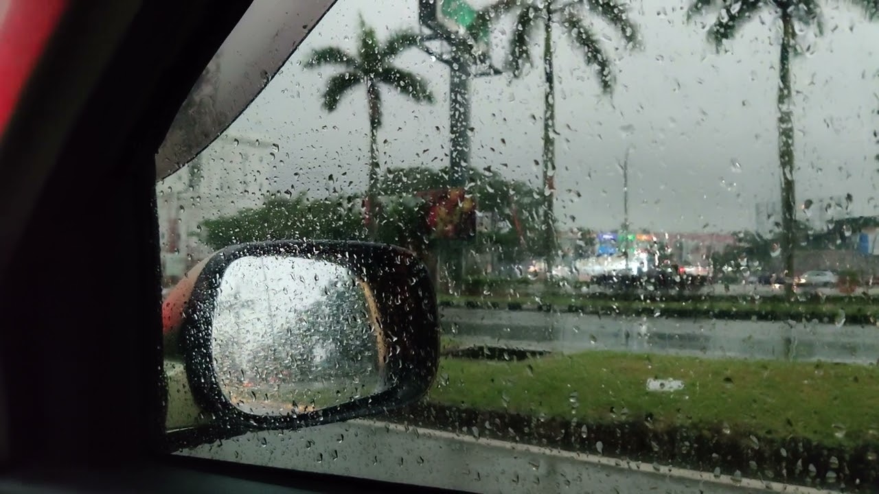 Rain Falling on Car Windows | 