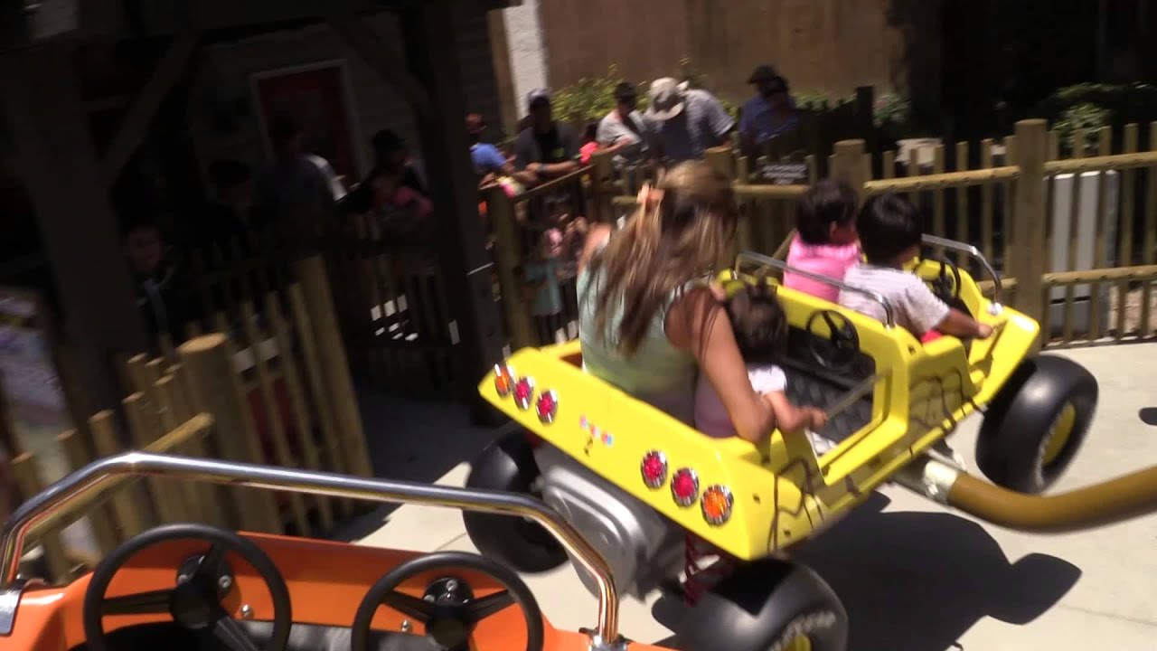 Pig Pen's Mud Buggies (HD POV) - Knott's Berry Farm New Ride