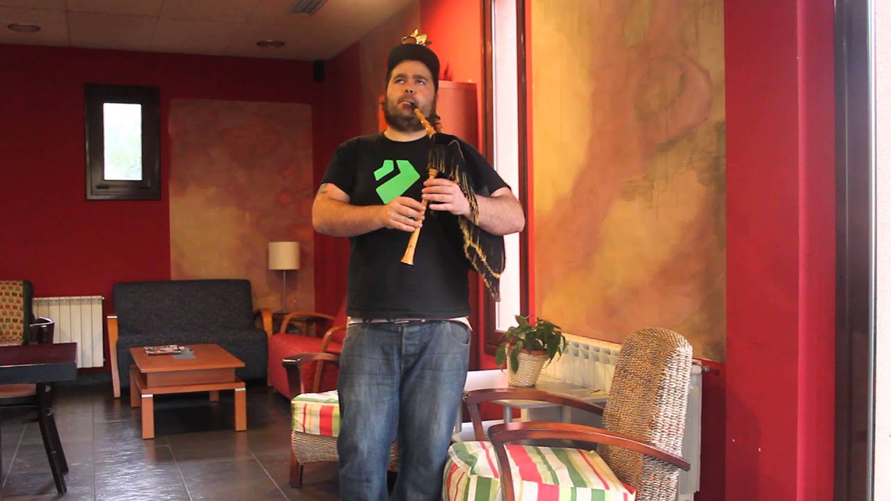 Floreu de Remis. Gaiteru Xermán de Cuergo