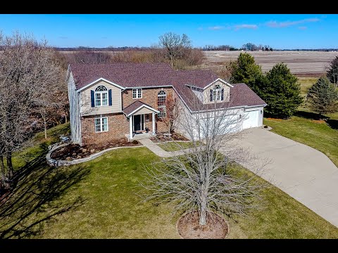8215 W Robertson Rd, Edwards, IL home video tour