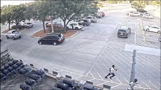 2 suspects wanted for taking man's phone at hardware store: HPD