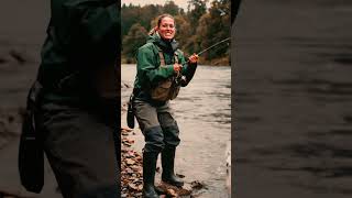 She Caught a GIANT! #fishing #bigfish  #salmonfishing #river #outdoors #catch #girlsfishtoo #shorts