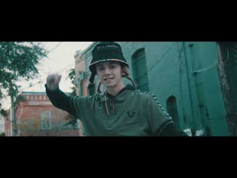 Flogo - Headnoddin [Official Video]