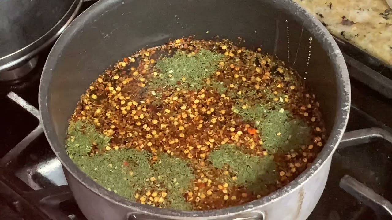 Pioneer woman easy peasy pickles!! - YouTube