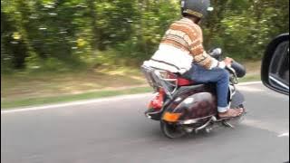 Vespa unik super pendek