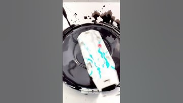 Mark making with an electric bug 🐜 #asmr #artprocess #markmaking #hexbug