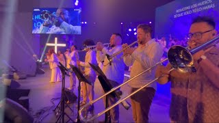 “Graves into Gardens” with HORNS!🙌🏼 🎺