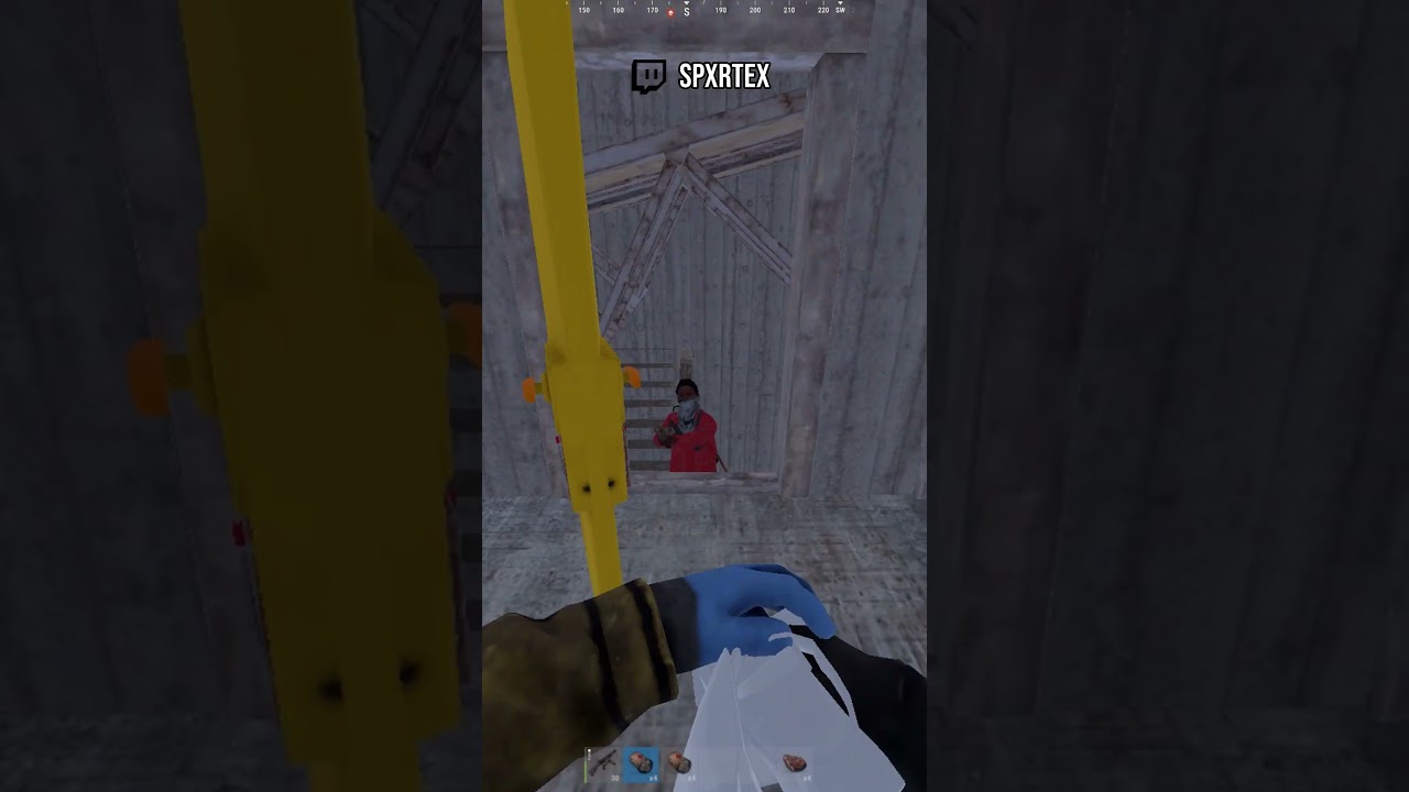 HOW DID HE GET IN HERE 🤯😭 #spxrtex #rust #shorts