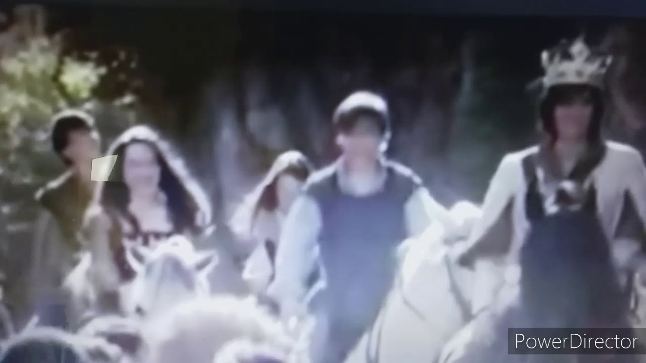 So Baby Pull Me Closer ~ Lucy and Caspian