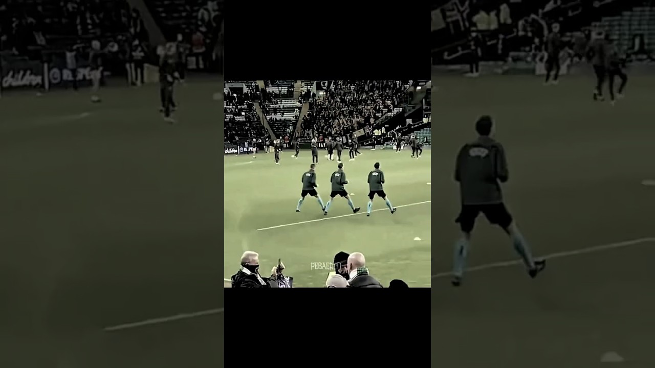 The art of synchronization 😱🔥⚽️ #football #aura #edit #trending #shorts